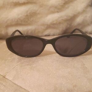 Foster Grant Classic Black Sunglasses With Silver Detail